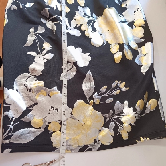 NWT metallic floral print dress stretch Women's black,Full Zip, Party Cocktail. - Picture 5 of 17